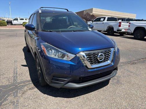 Deep Blue Pearl 2018 Nissan Kicks SV