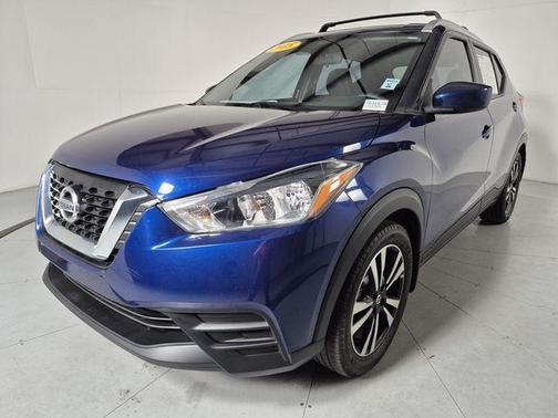 Deep Blue Pearl 2018 Nissan Kicks SV
