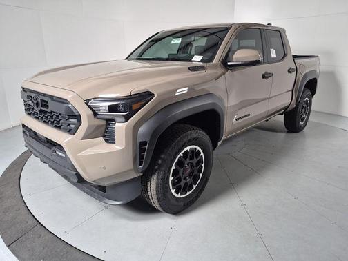 2026 Toyota Tacoma Hybrid TRD Off Road