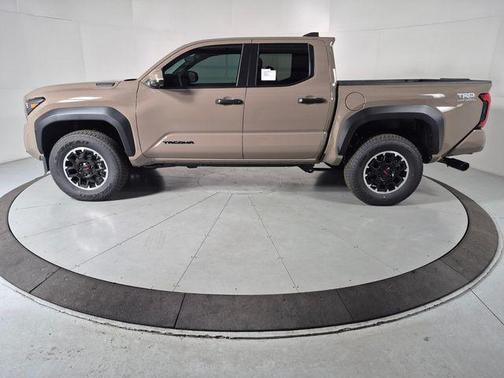 2026 Toyota Tacoma Hybrid TRD Off Road