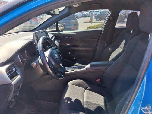 2019 Toyota C-HR XLE