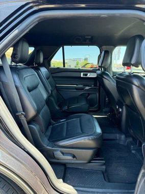 Black Metallic 2020 Ford Explorer Limited