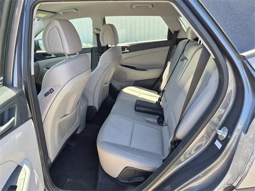 2018 Hyundai TUCSON SEL