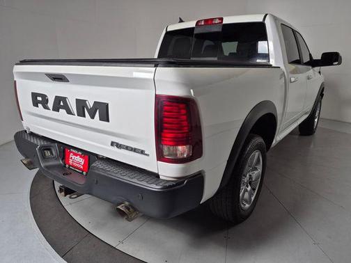 Bright White Clearcoat 2017 RAM 1500 Rebel