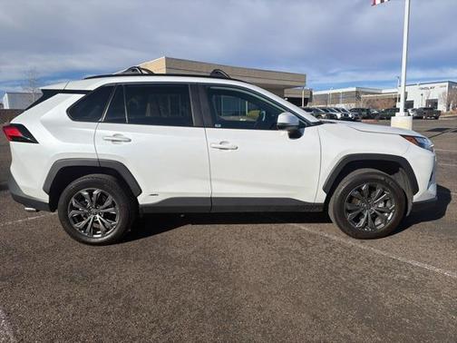 2024 Toyota RAV4 Hybrid XLE Premium