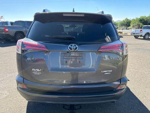 Magnetic Gray Metallic 2018 Toyota RAV4 Limited