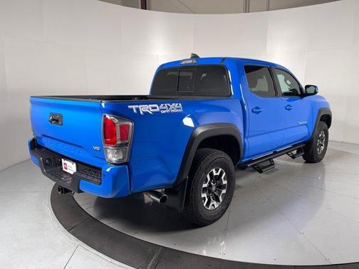 Photo 4 of 37 of 2021 Toyota Tacoma TRD Off Road