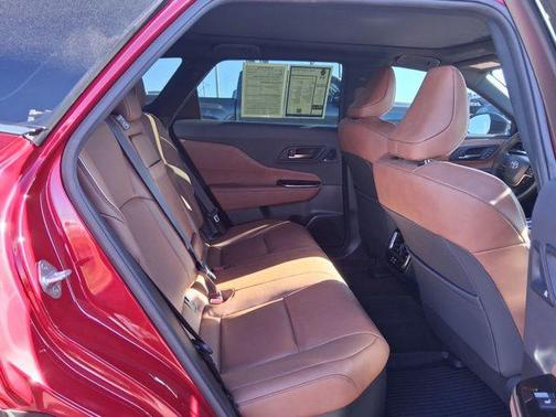 2025 Toyota Crown Signia Limited