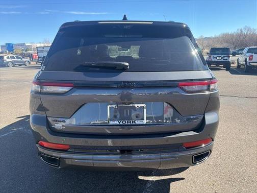 2024 Jeep Grand Cherokee Summit