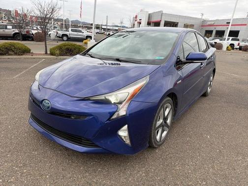 2016 Toyota Prius Four Touring