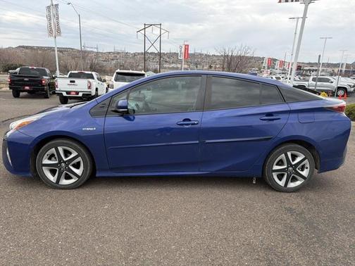 2016 Toyota Prius Four Touring