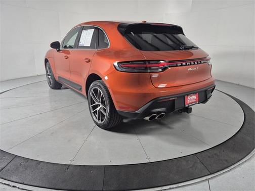 2022 Porsche Macan S
