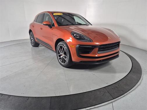 2022 Porsche Macan S
