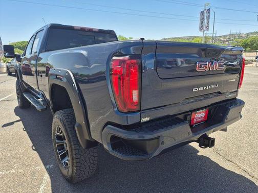 Pacific Blue Metallic 2020 GMC Sierra 2500 Denali