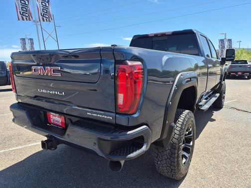 Pacific Blue Metallic 2020 GMC Sierra 2500 Denali