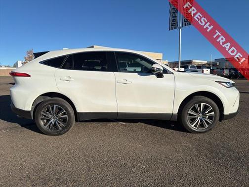 2023 Toyota Venza LE