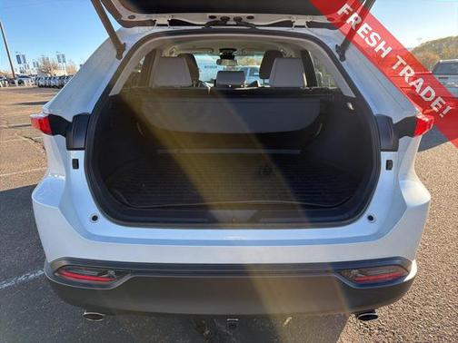 2023 Toyota Venza LE