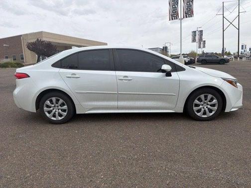 Wind Chill Pearl 2022 Toyota Corolla LE