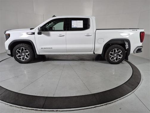 2023 GMC Sierra 1500 SLE