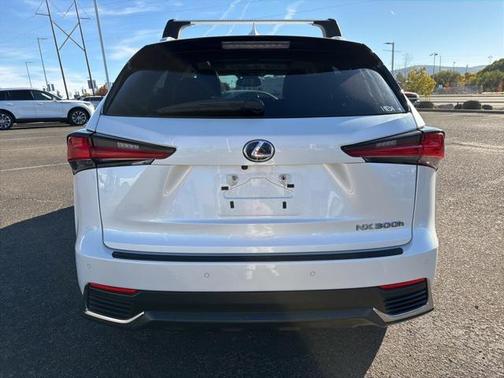 2018 Lexus NX 300h Base