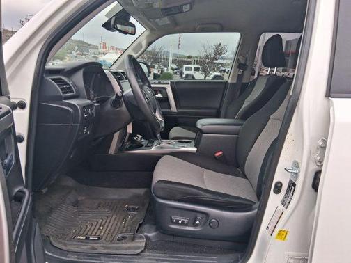 Super White 2020 Toyota 4Runner SR5