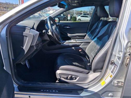 Celestial Silver Metallic 2021 Toyota Avalon XSE