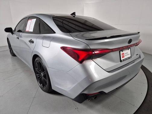 Celestial Silver Metallic 2021 Toyota Avalon XSE