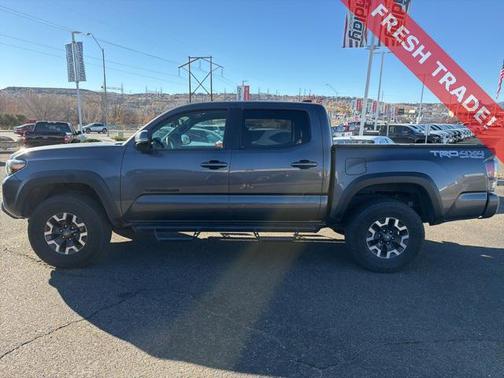 2022 Toyota Tacoma TRD Off Road