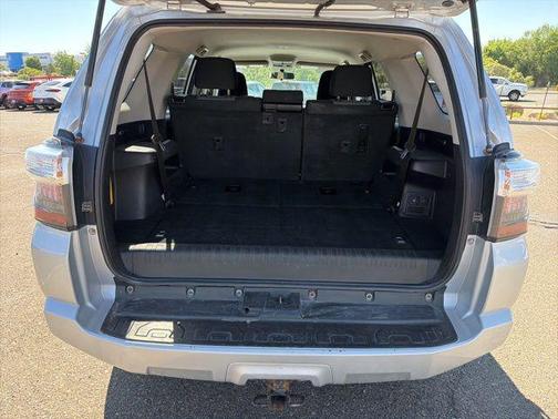 Classic Silver Metallic 2016 Toyota 4Runner SR5
