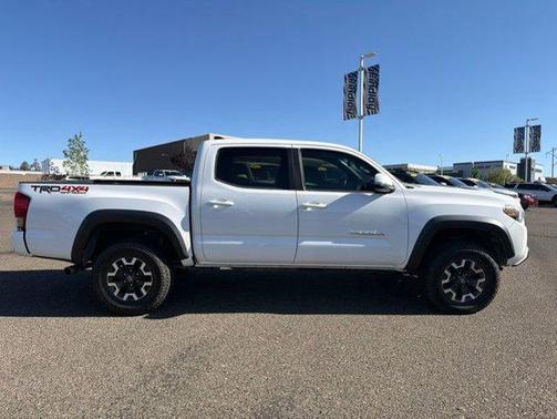 Super White 2017 Toyota Tacoma TRD Off Road