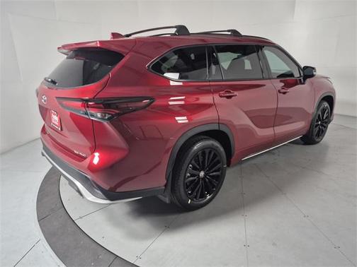 2026 Toyota Highlander XSE