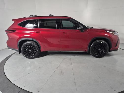 2026 Toyota Highlander XSE