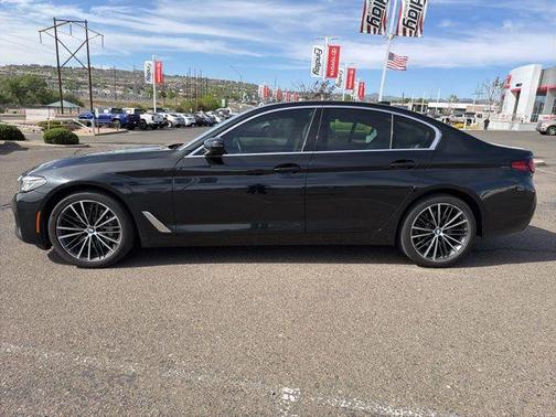 Black Sapphire Metallic 2023 BMW 530 i