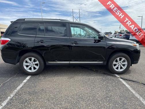 2013 Toyota Highlander SE