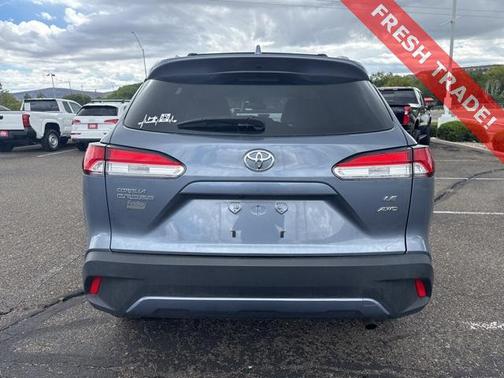 2022 Toyota Corolla Cross LE