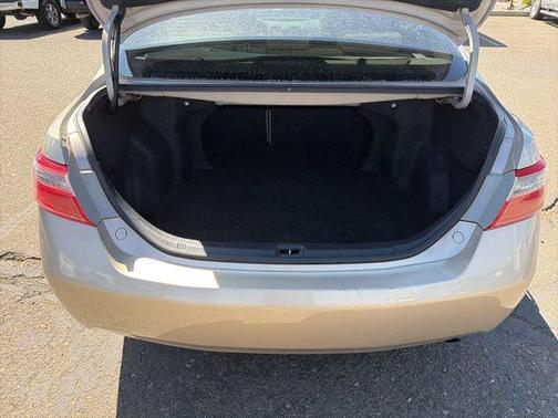 Gold 2007 Toyota Camry LE