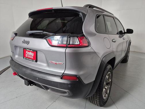 Billet Silver Metallic Clearcoat 2021 Jeep Cherokee Trailhawk