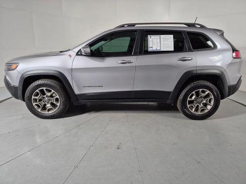 Billet Silver Metallic Clearcoat 2021 Jeep Cherokee Trailhawk