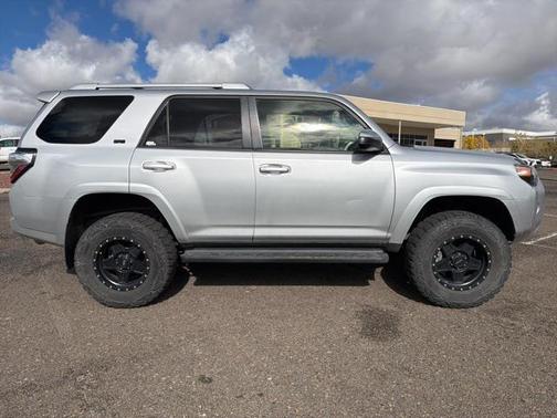 2017 Toyota 4Runner SR5