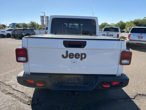 Bright White Clearcoat 2021 Jeep Gladiator Mojave 4x4