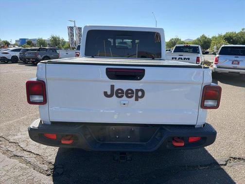 Bright White Clearcoat 2021 Jeep Gladiator Mojave 4x4