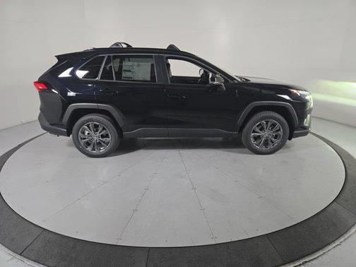 2025 Toyota RAV4 Hybrid XLE Premium