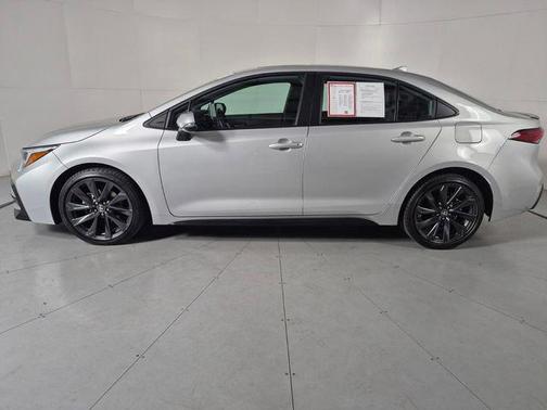 Classic Silver Metallic 2025 Toyota Corolla XSE