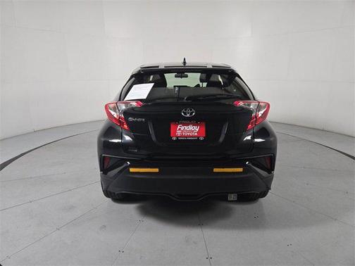 2021 Toyota C-HR LE