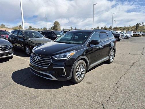 2018 Hyundai SANTA FE SE