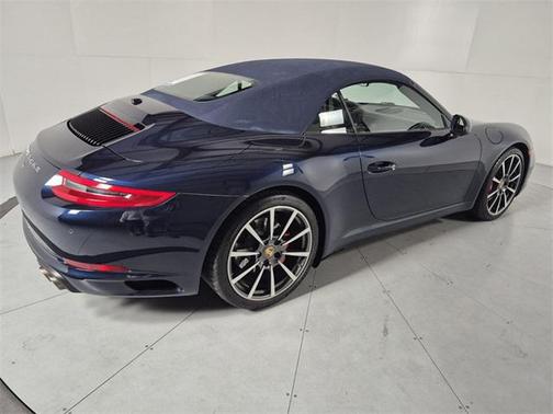 2019 Porsche 911 Carrera S