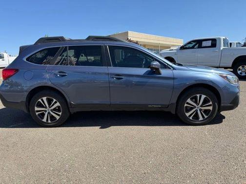 Twilight Blue Metallic 2018 Subaru Outback 3.6R Limited