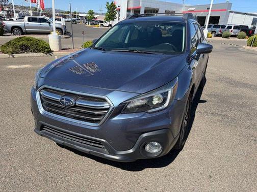 Twilight Blue Metallic 2018 Subaru Outback 3.6R Limited