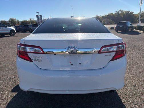 Super White 2012 Toyota Camry XLE