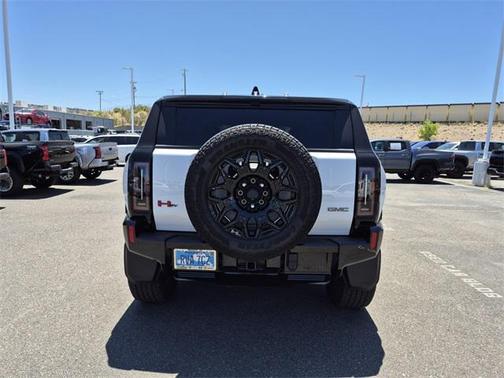 2025 GMC HUMMER EV SUV 2X